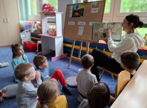 W ramach projektu "Podłącz książkę" przeczytaliśmy kolejną pozycję książkową P. Buntinga "Ja i moje mikroby".