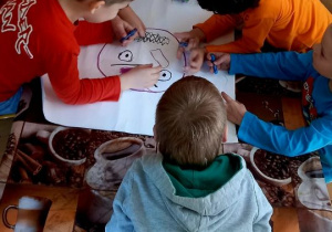 Dzieci rysują emocje