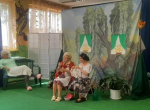 Przedstawienie teatralne "Czerwony kapturek"